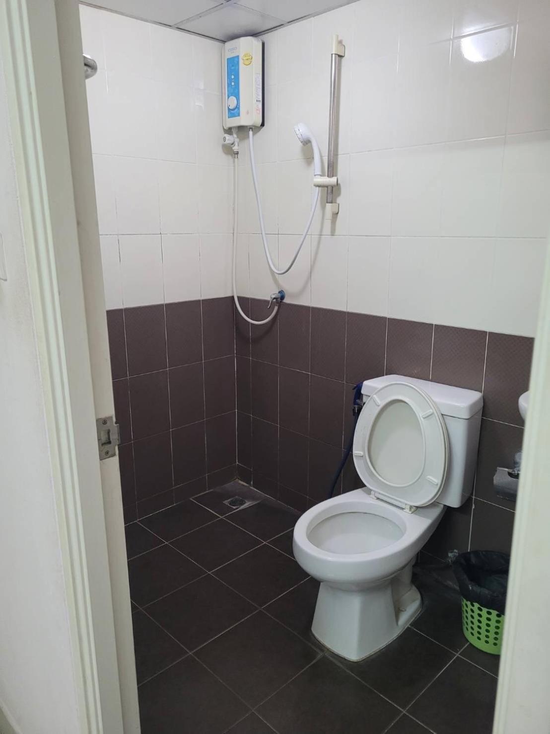 Ferienwohnung Ladapan Mansion Nonthaburi Exterior foto
